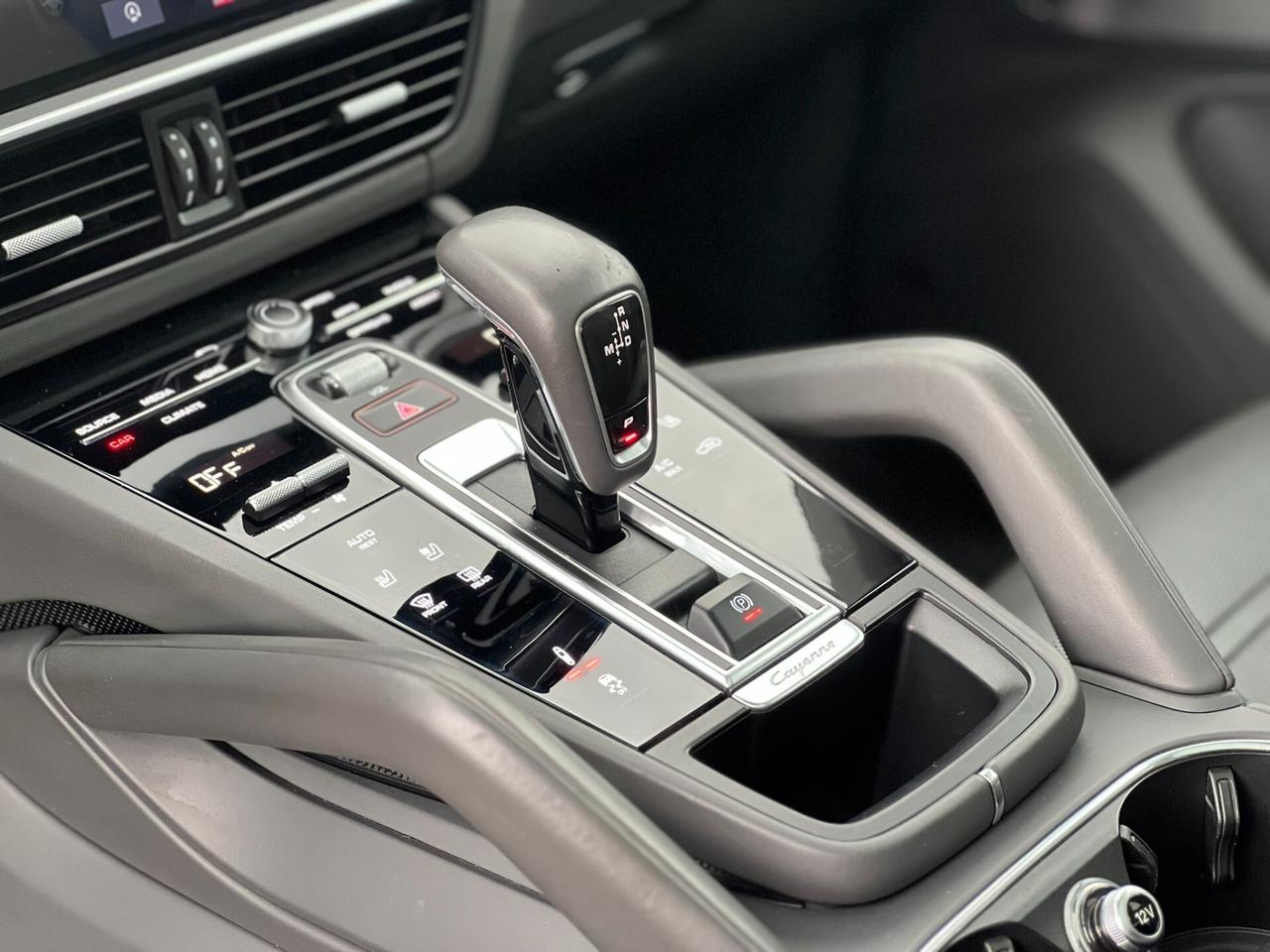 Porsche Cayenne Coupé 3.0 V6