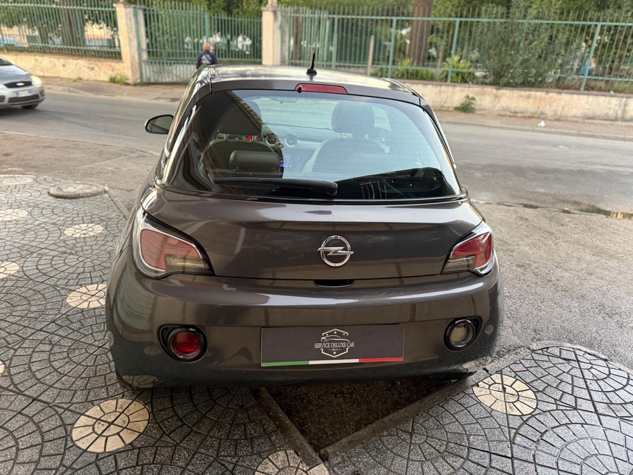 Opel Adam 1.2 70 CV Jam