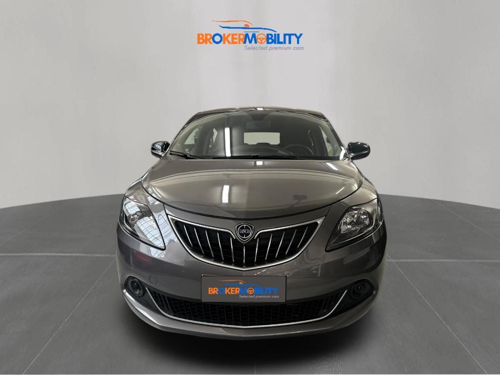 Lancia Ypsilon 1.0 FireFly 5 porte S&S Hybrid Platino