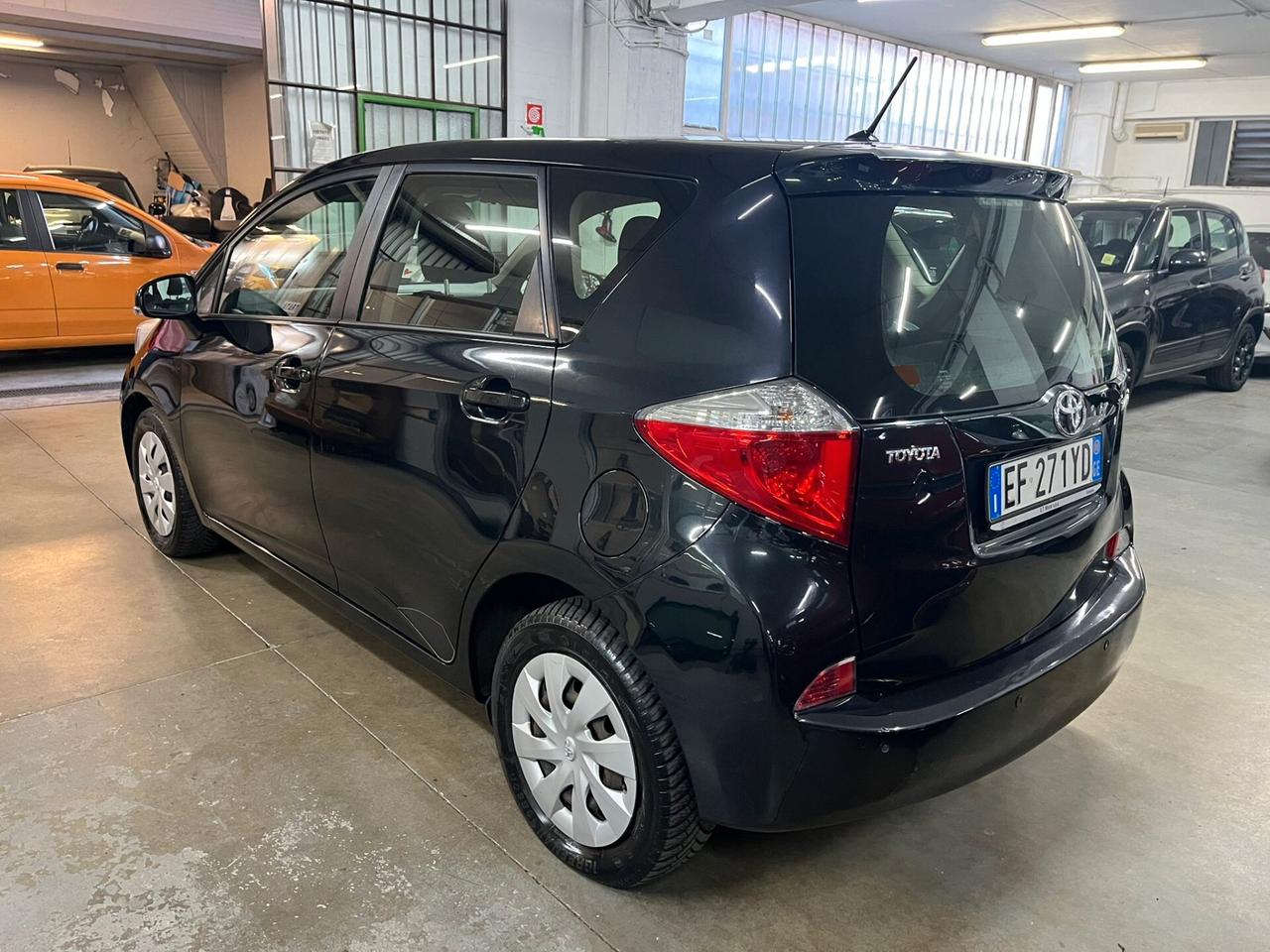 Toyota Verso 1.3 Spaziosa e Compatta