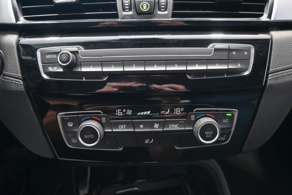 BMW X2 18D 150CV STEPTRONIC X-DRIVE BUSINESS X ( FARI LED - CRUISE - NAVI - CARPLAY - PARK ASSISTANT )