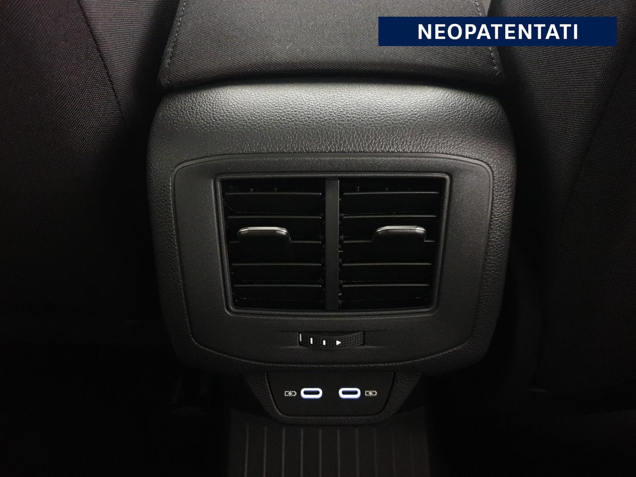 Volkswagen T-Roc 1.0 tsi sport 115cv