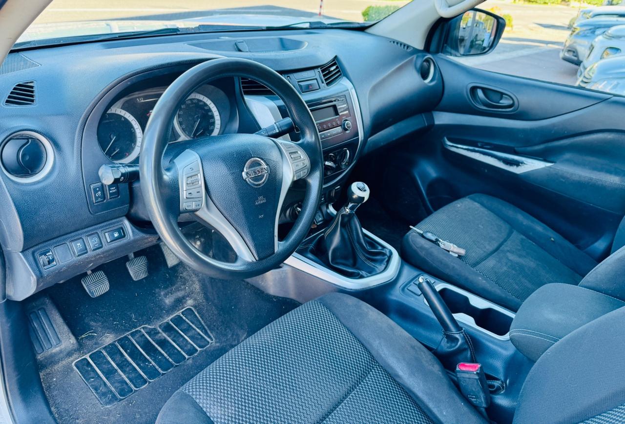 Nissan Navara 2.3 dCi 4WD Double Cab N-Connecta