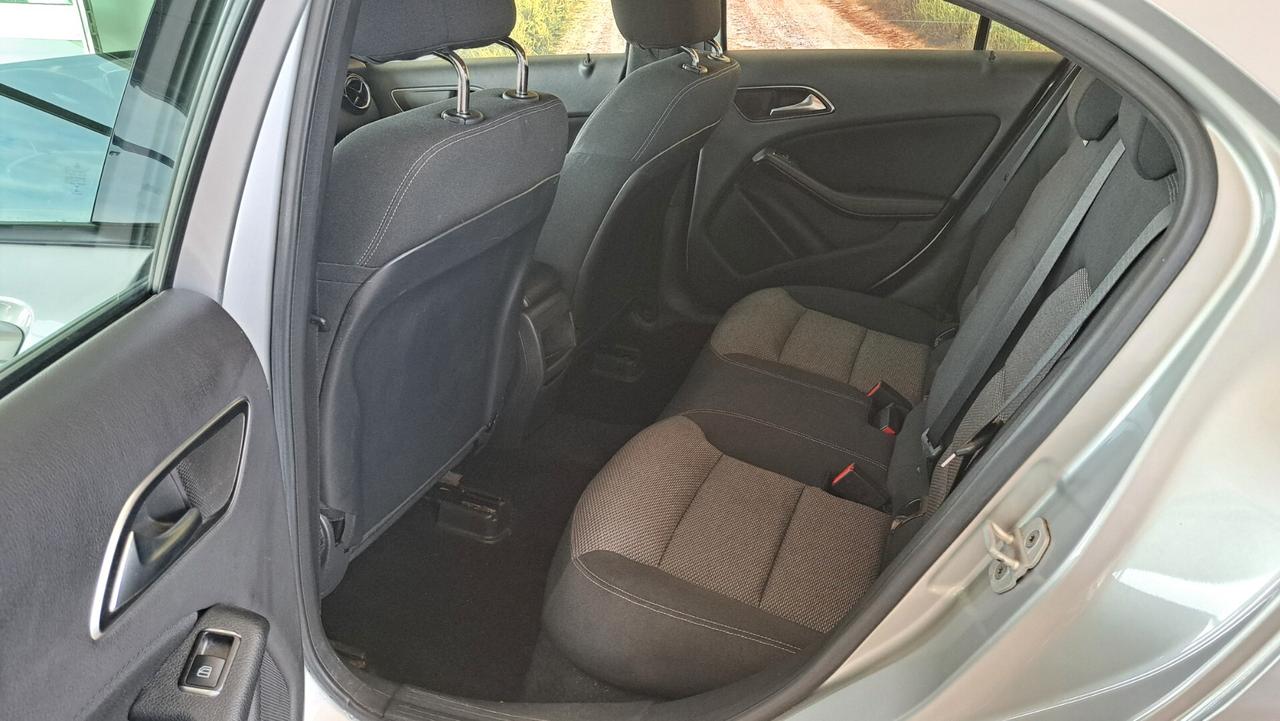 Mercedes-benz A 180 CDI Telecamera-Bluetooth...