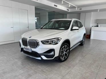 BMW X1 sDrive16d xLine bianco perla