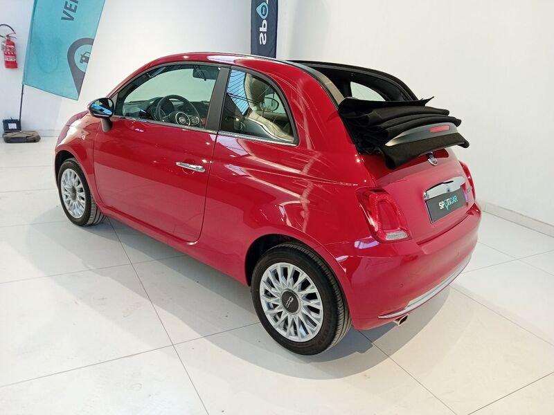 FIAT 500C 1.0 Hybrid Dolcevita