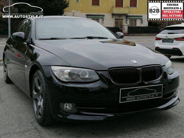BMW 320 d Coupé 184Cv *BLACK-LINE*