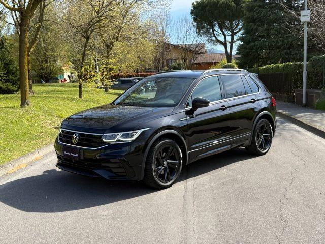VOLKSWAGEN Tiguan 1.5 TSI 150 CV DSG R-Line UNICO PROPRIETARIO