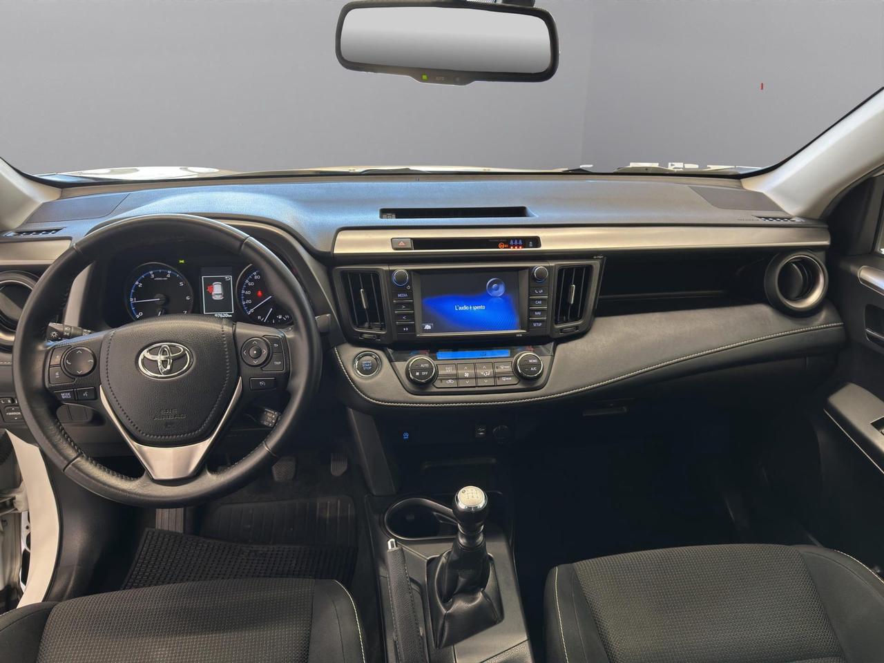 Toyota Rav4 2.0 d-4d Active 2wd mt