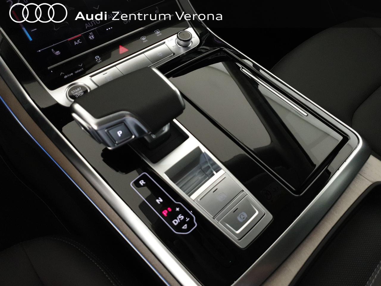 50TDI 286CV quattro tiptronic Business Advanced