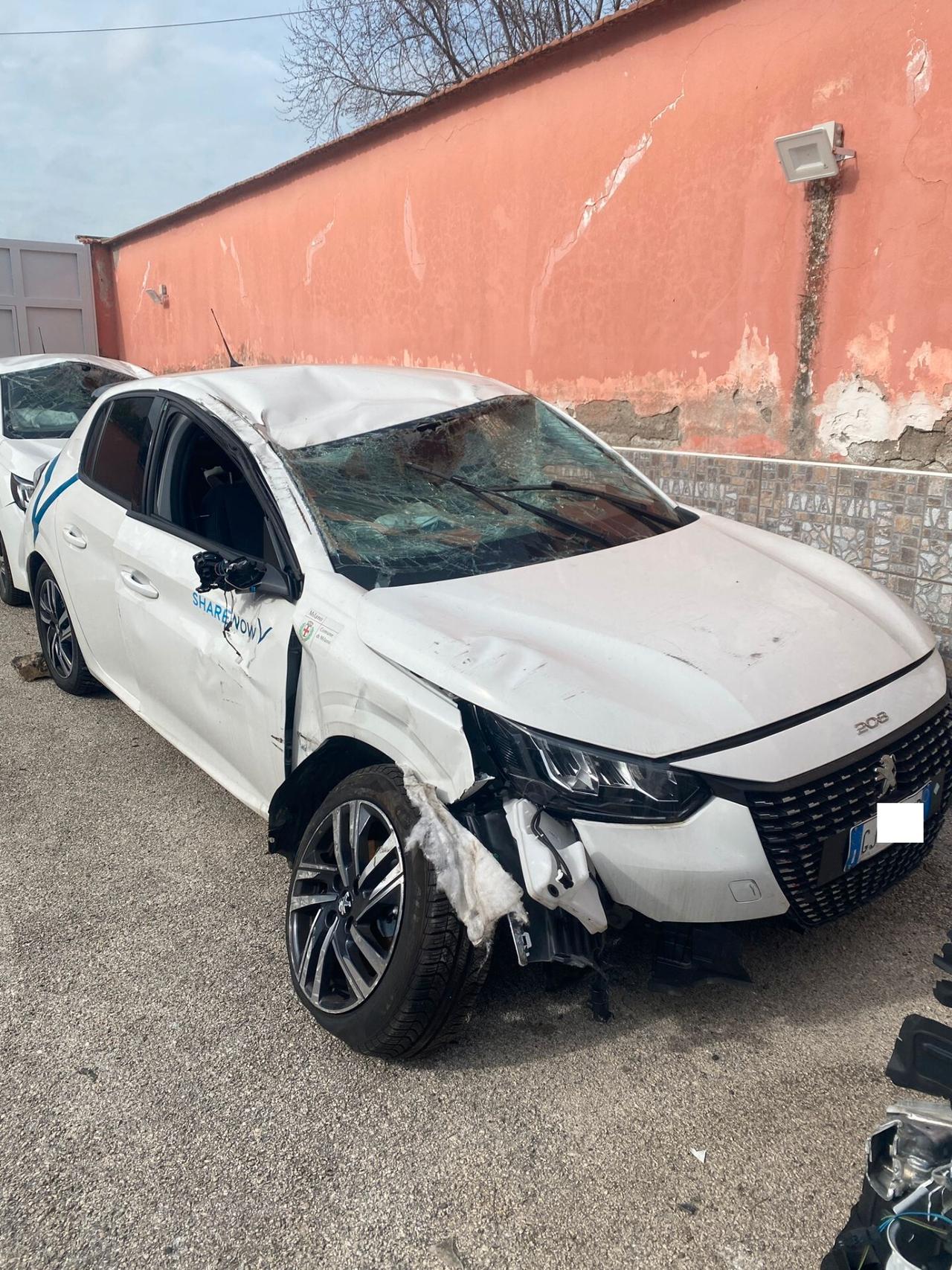 Peugeot 208 PureTech 100 Stop&Start EAT8 5 porte Allure