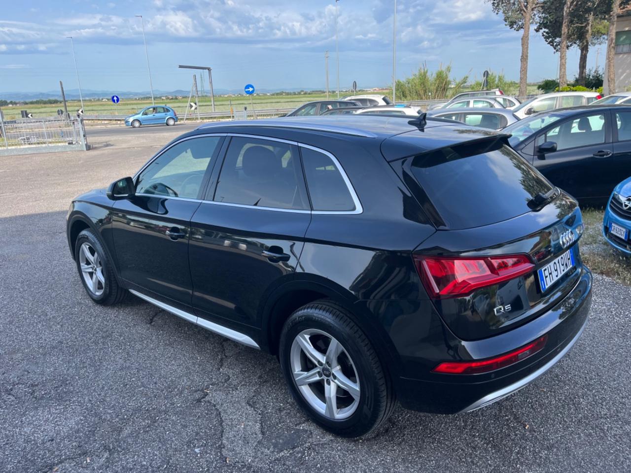 Audi Q5 2.0 TDI 190 CV quattro S tronic Business Sport