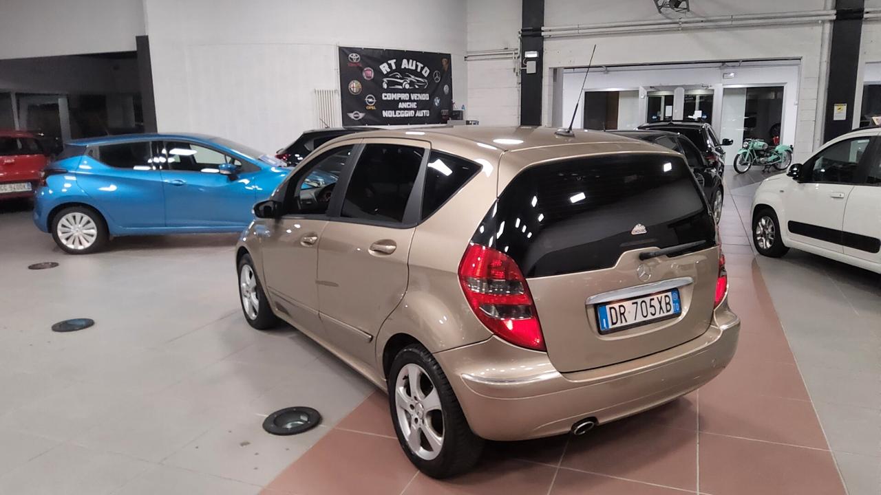 Mercedes-benz A 180 A 200 CDI Elegance