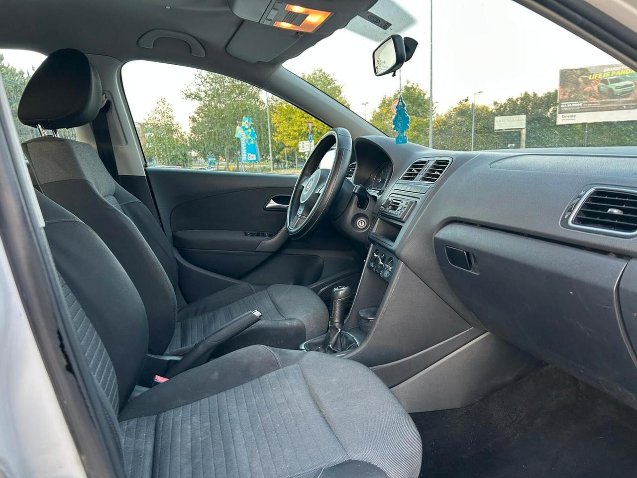 Volkswagen Polo 1.6 TDI 5 porte *GARANZIA 12 MESI*