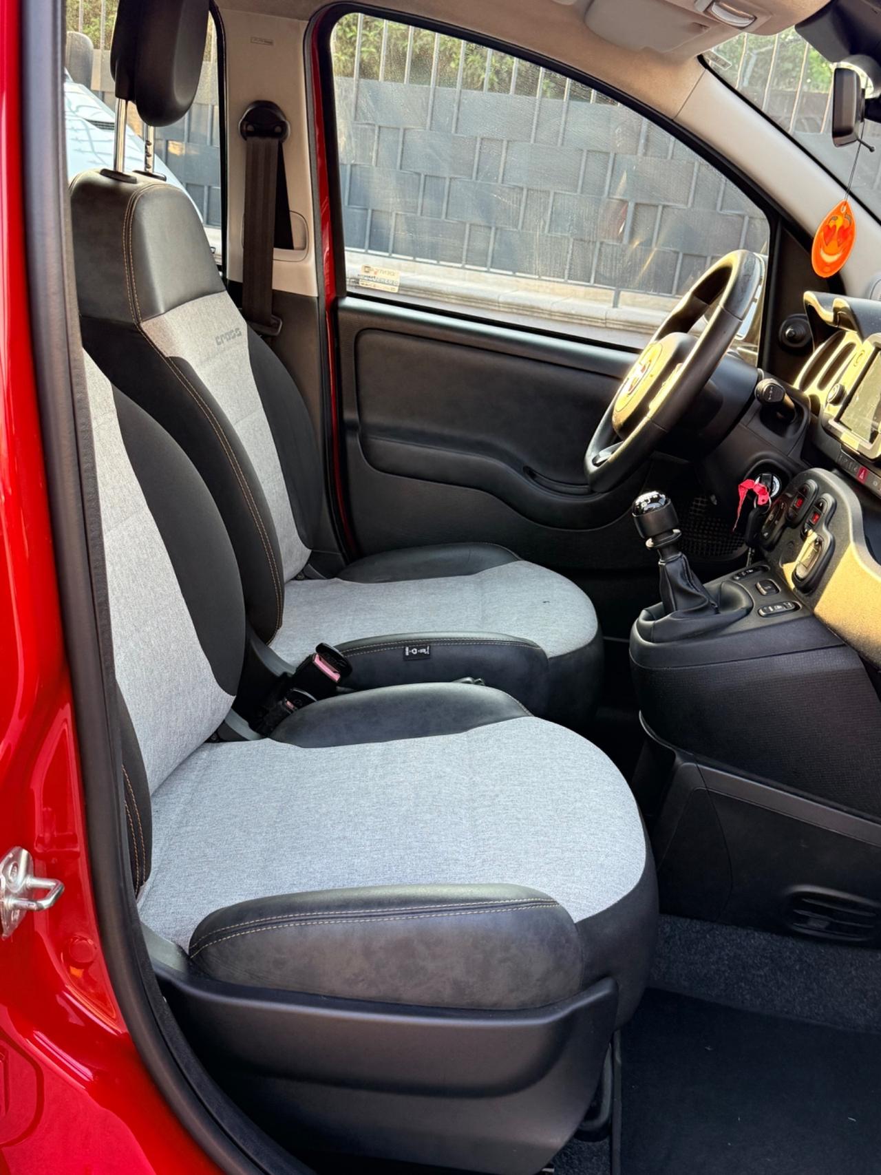 Fiat Panda Cross 1.0 FireFly S&S Hybrid