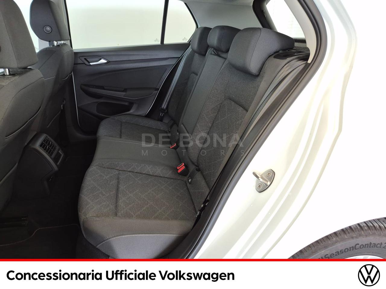 Volkswagen Golf 1.5 tgi life 130cv dsg