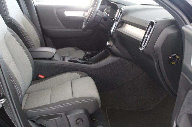 VOLVO XC40 2.0 B3 163 CV DCT Core
