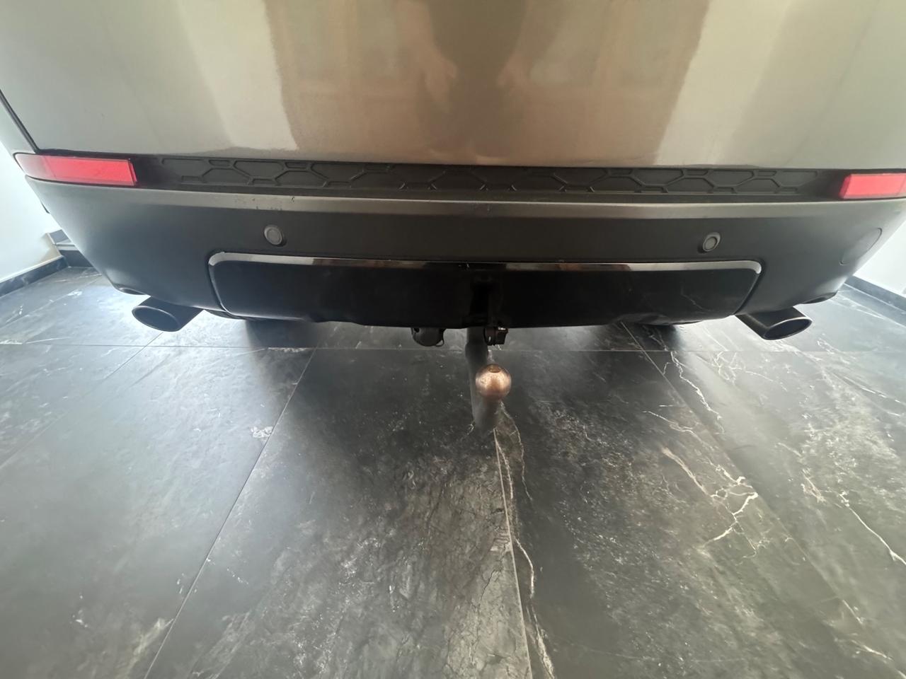 Land Rover Discovery Sport 2.0 TD4 150 CV HSE