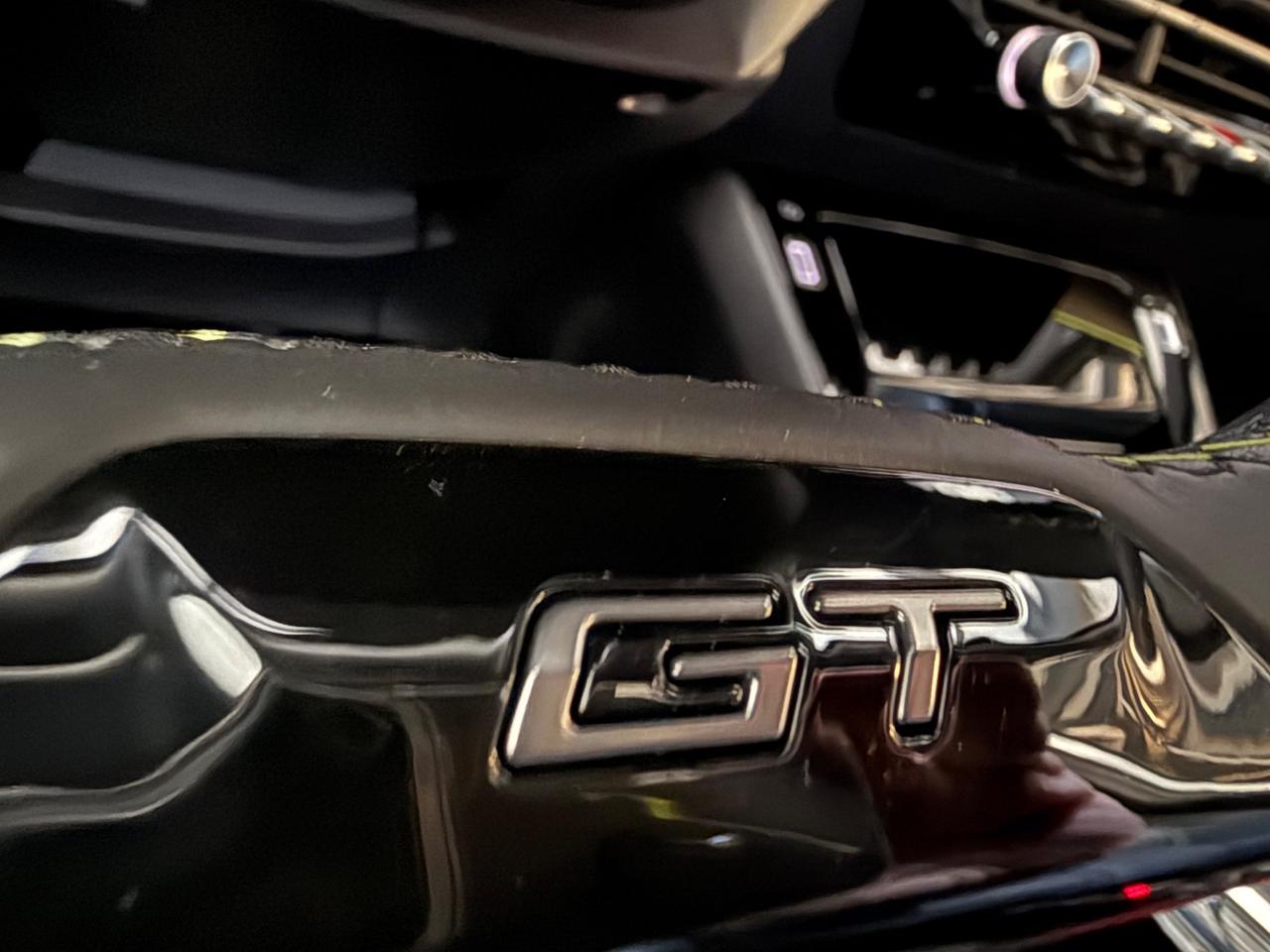 Peugeot 2008 PureTech 130 S&S EAT8 GT