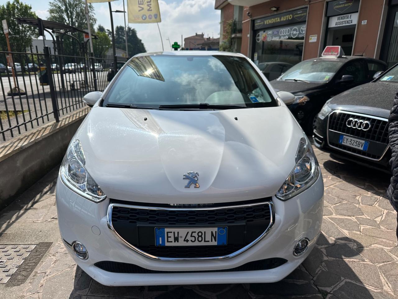 Peugeot 208 PureTech 82 5 porte Active