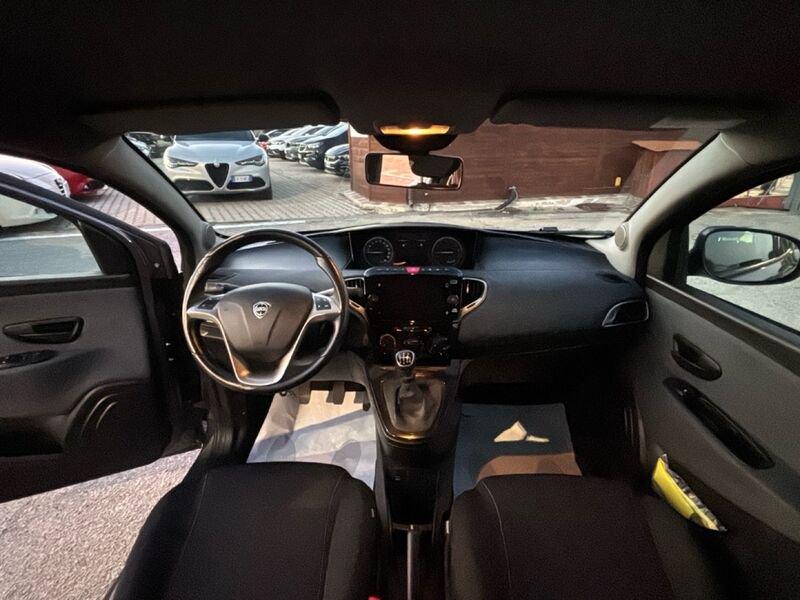 Lancia Ypsilon Ypsilon 1.0 FireFly 5 porte S&S Hybrid Gold