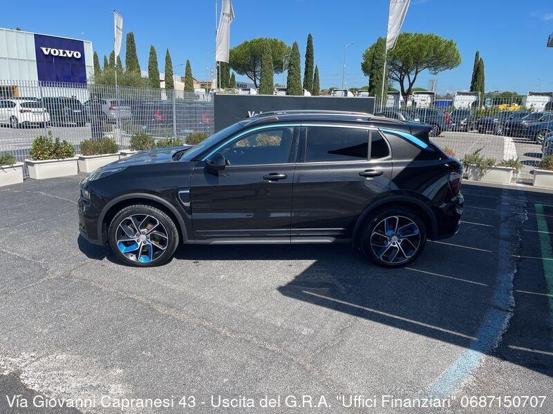 Lynk & Co 01 01 PHEV