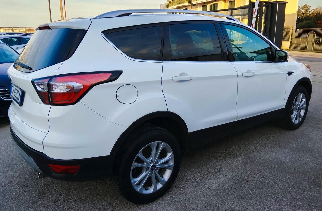 Ford Kuga 1.5 TDCI ST-Line