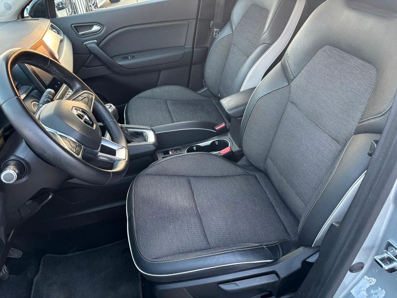 Renault Captur TCe 100 CV GPL Intens