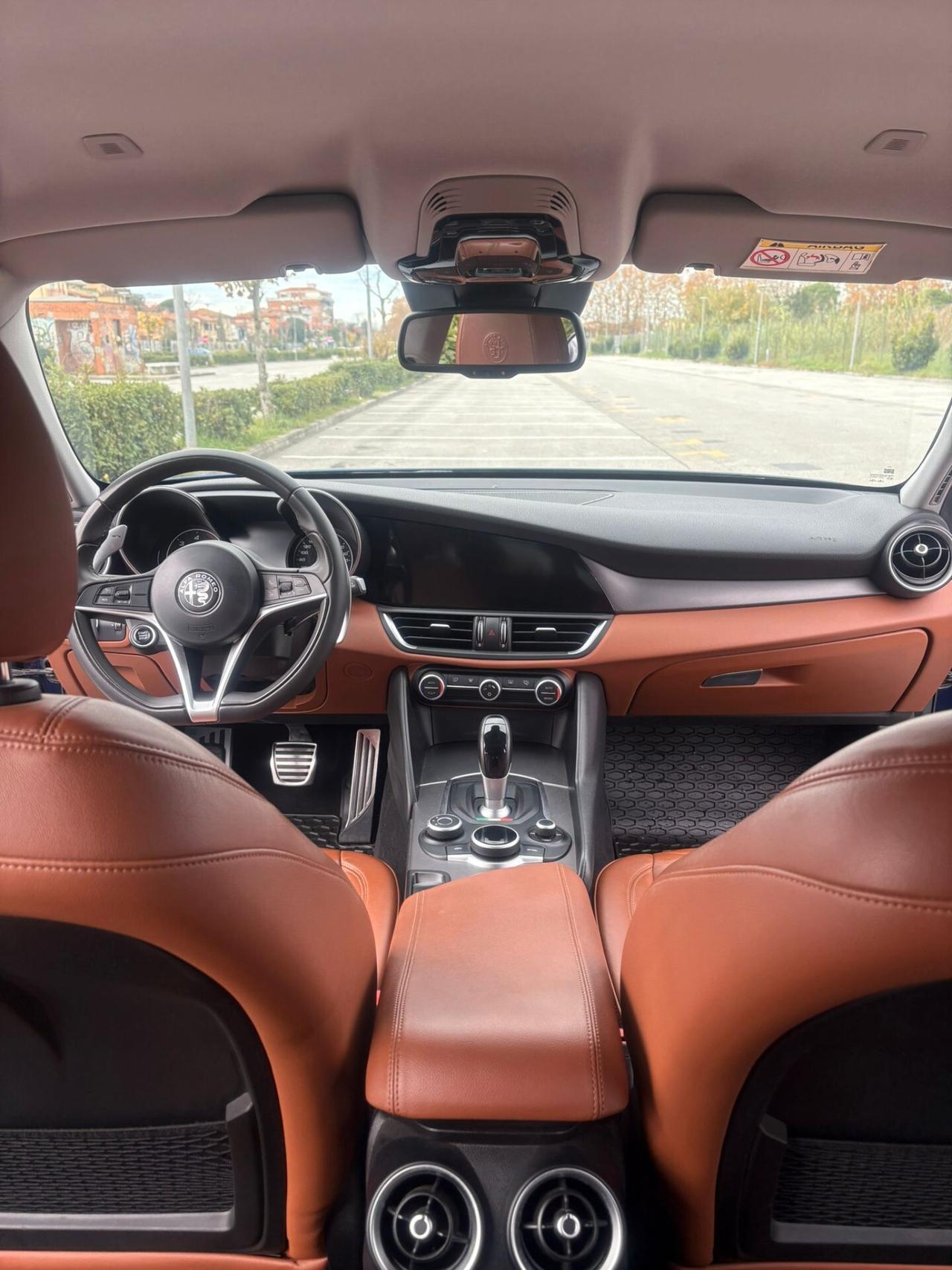 Alfa Romeo Giulia 2.2 Turbodiesel 180 CV AT8 Business Sport Launch Ed.