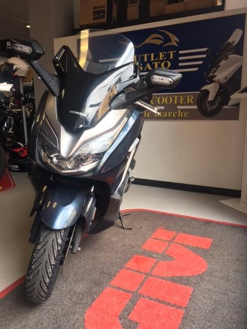 Honda Forza 300 ABS + TCS