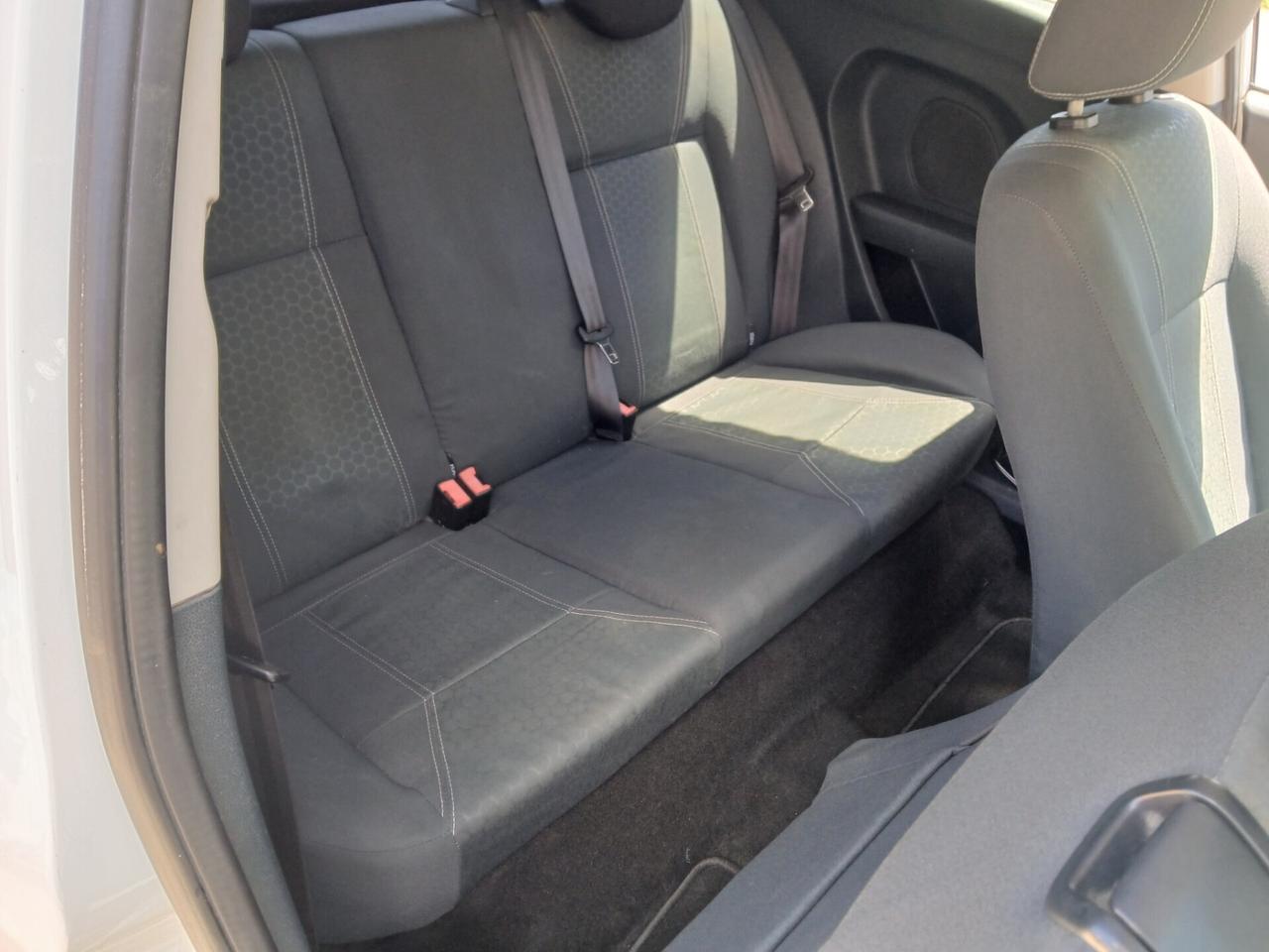 Ford Fiesta 1.2 82CV Titanium 1 proprietario