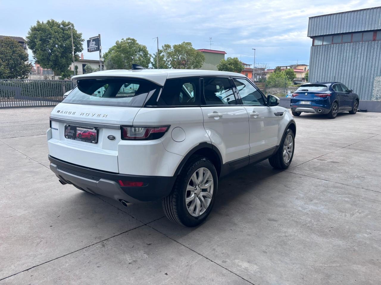 Land Rover Range Evoque 2.0 TD4 150 CV 5p. SE Dynamic