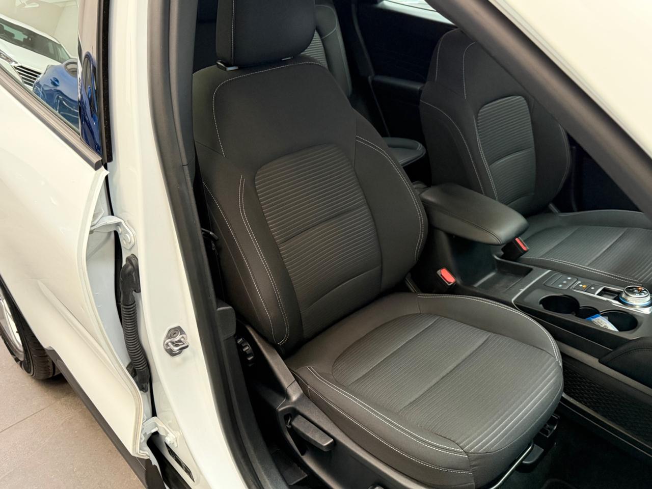 Ford Kuga 1.5 EcoBlue 120 CV aut. 2WD Titanium Business