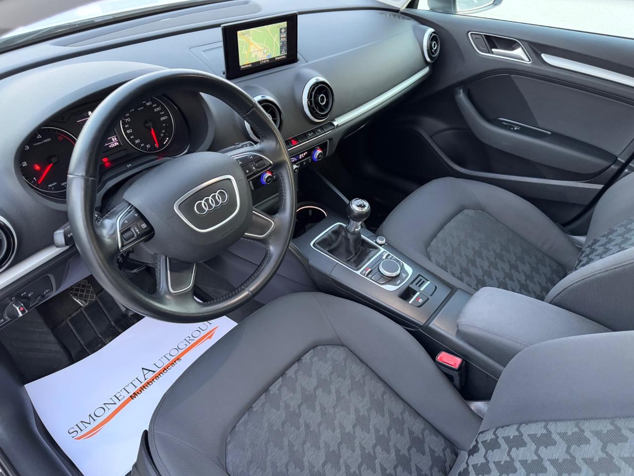 AUDI A3 Sportback 1.6 Tdi Admired S-LINE-Led Navi