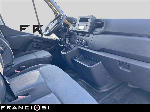 RENAULT Master T35 2.3 dci 135cv L2H2 Ice