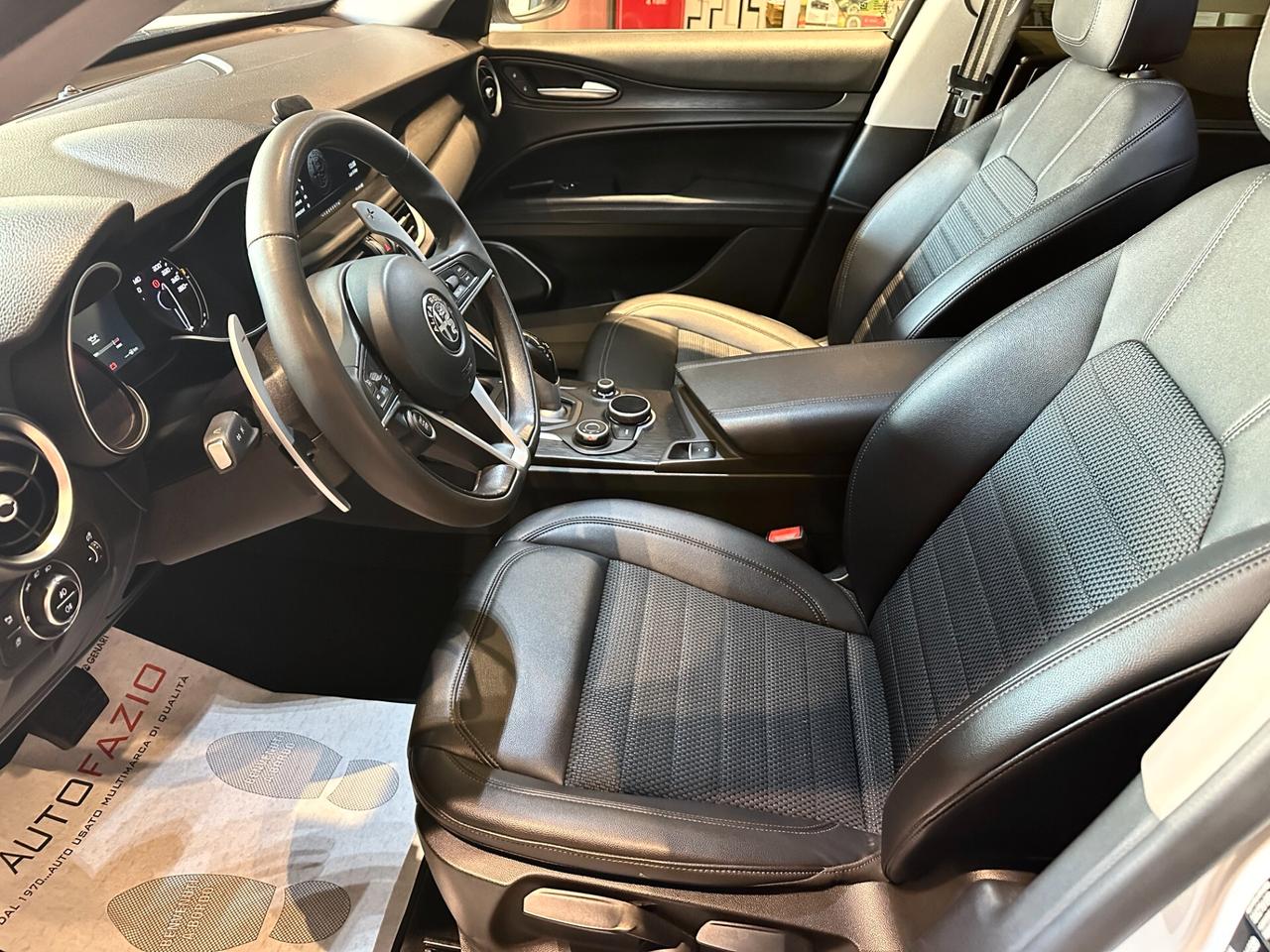 Alfa Romeo Stelvio 2.2 Turbodiesel 180 CV AT8 RWD Executive