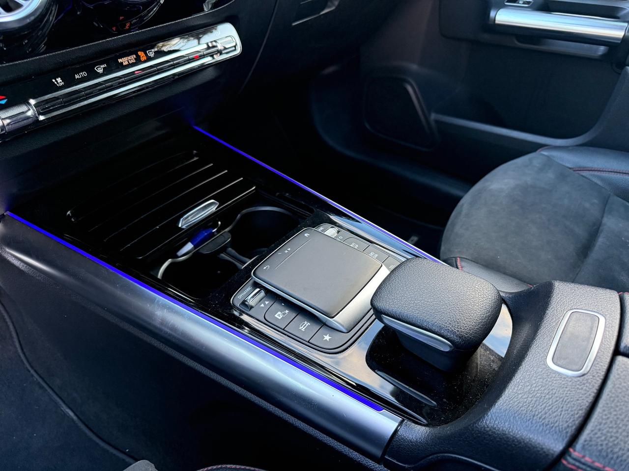 Mercedes-benz GLA 200 d Automatic Premium Amg Pack Night