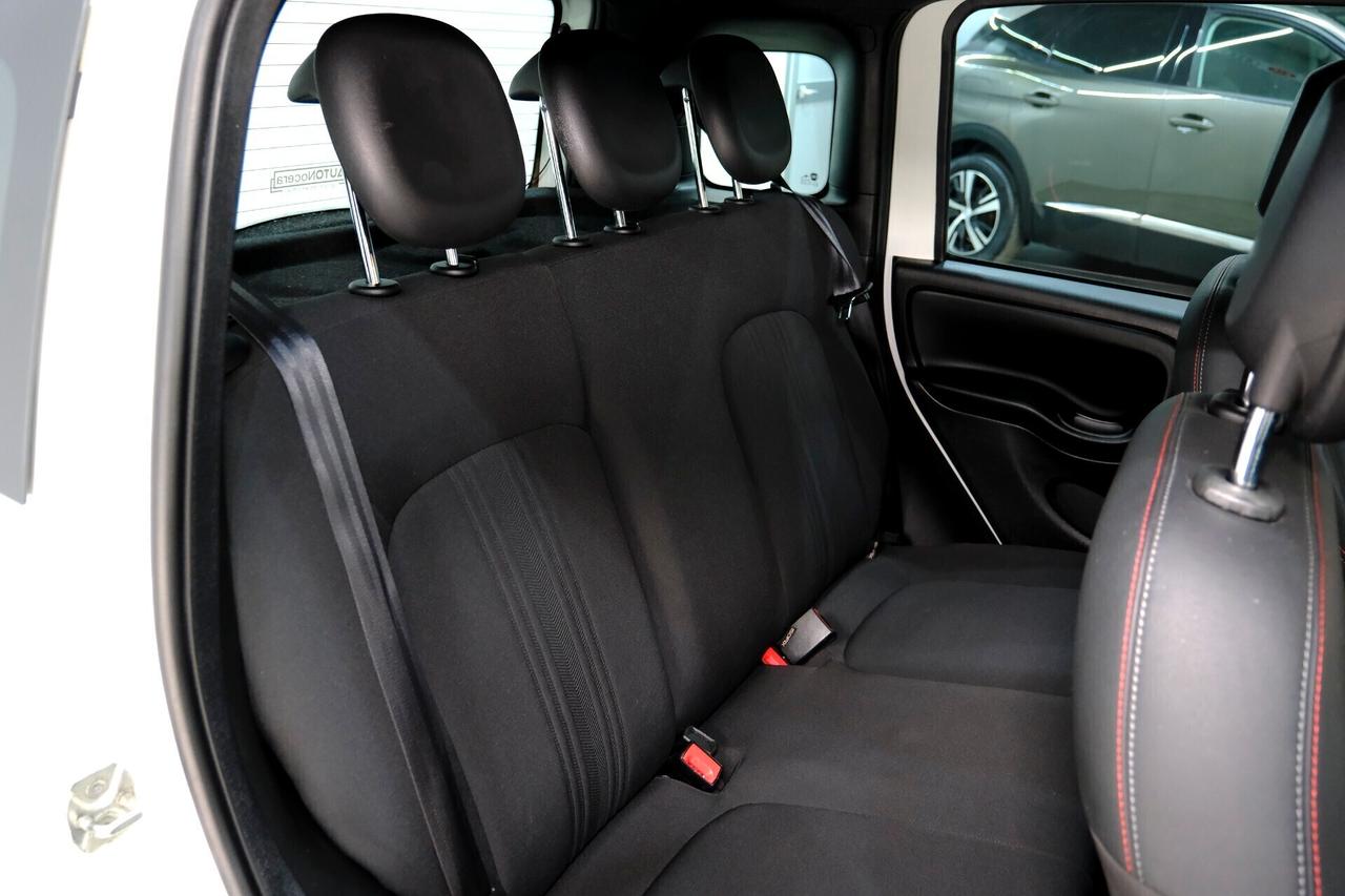 Fiat Panda Sport HYBRID 70cv UCONNECT