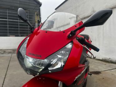 Honda CBR 900 RR Fireblade 954