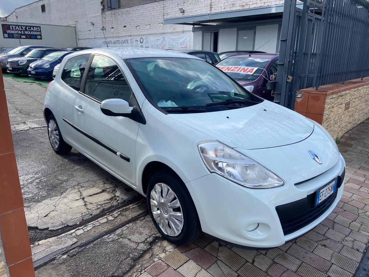 Renault Clio 1.2 16V 3 porte Confort