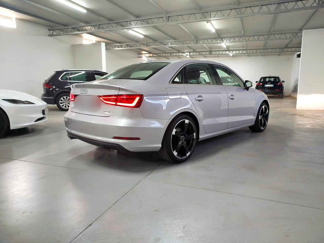 Audi A3 1.4 TFSI 125 CV S LINE PARI AL NUOVO