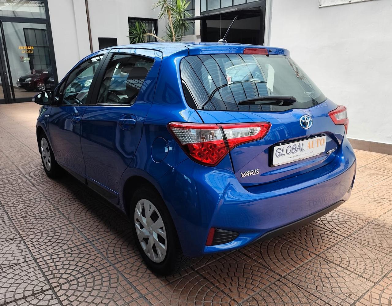 Toyota Yaris 1.5 Hybrid - ok neopatentati