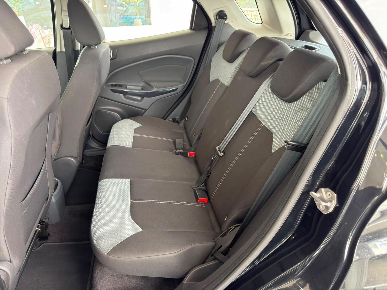 Ford EcoSport 1.5 TDCi 90 CV Titanium
