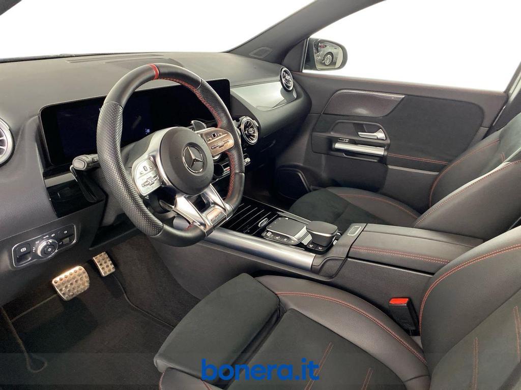 Mercedes GLA 35 AMG 4Matic Speedshift DCT AMG 8G