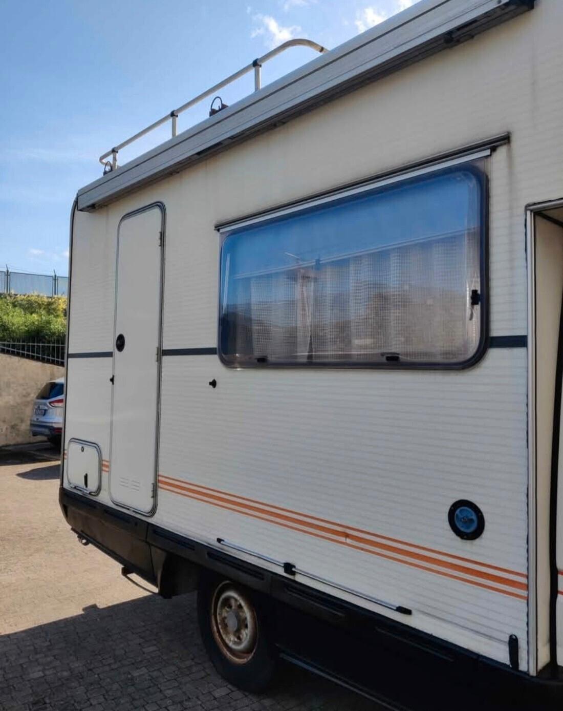 Ford transit camper 2.5 gasolio km 34.000