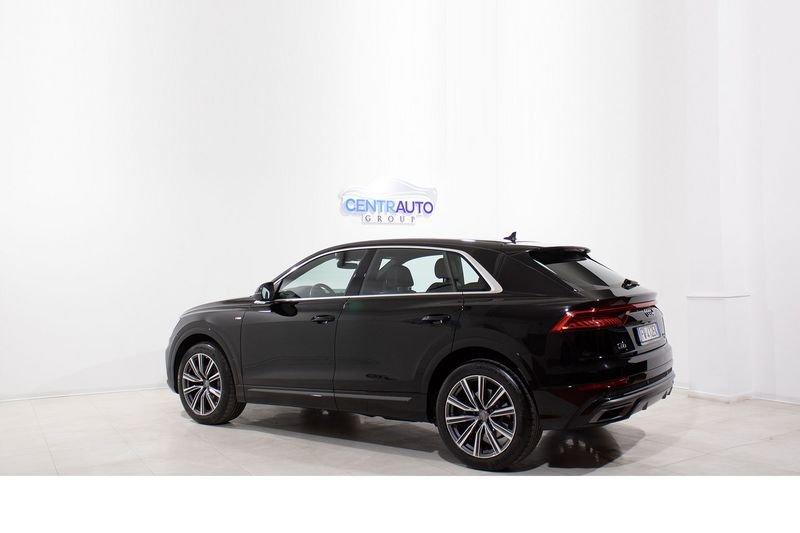Audi Q8 Q8 50 TDI 286cv quattro tiptronic Sport