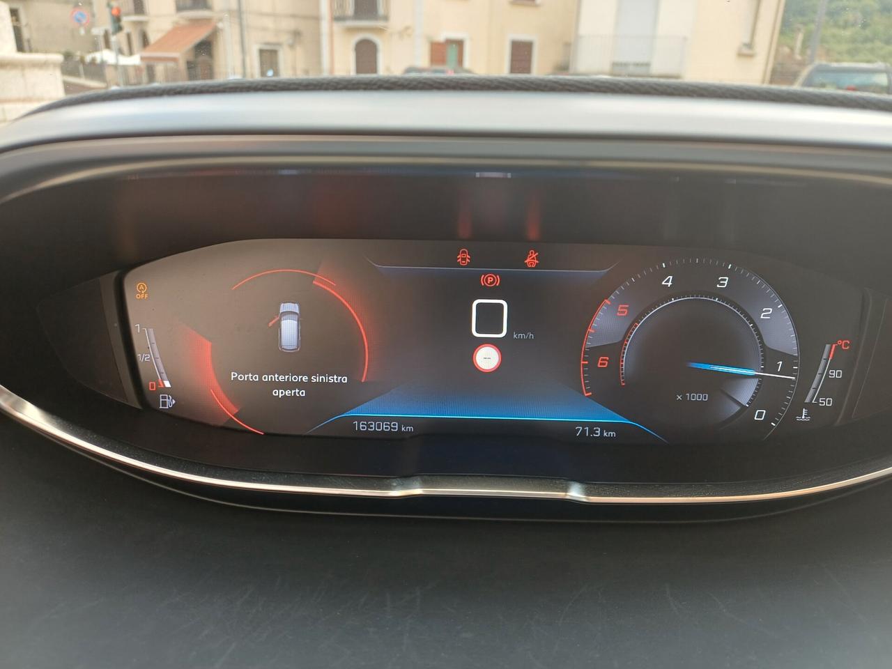 Peugeot 3008 BlueHDi 130 S&S Business