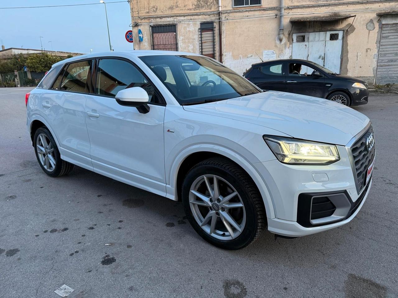 Audi Q2 30 TDI S line Edition