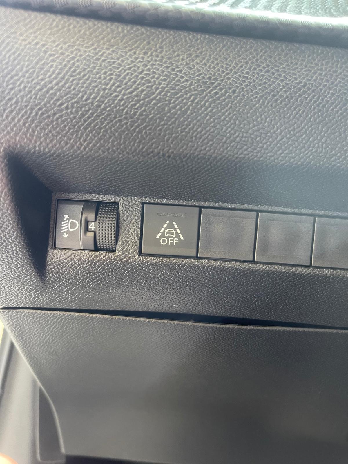 Peugeot 208 BlueHDi 100 Stop&Start 5 porte Active