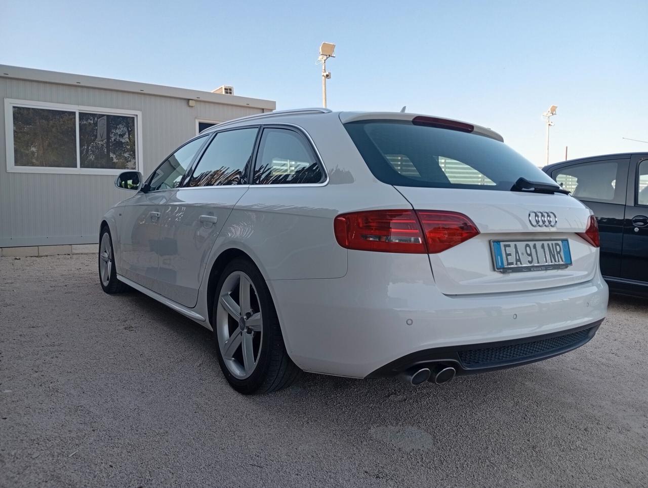 Audi A4 Avant 2.0 TDI 143CV F.AP. Ambiente S.line Interno Esterno